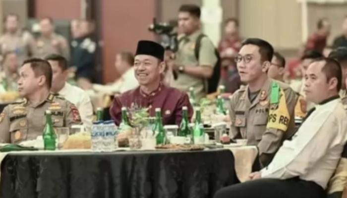 Bupati Rohil Afrizal Sintong Menghadiri Rapim TNI-POLRI se-Provinsi Riau