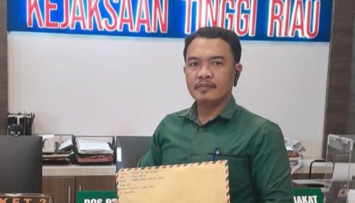 DPP-SPKN Laporkan Kepala Dinas PUPR Dumai Dan Dua PPK Ke Kejaksaan Tinggi Riau