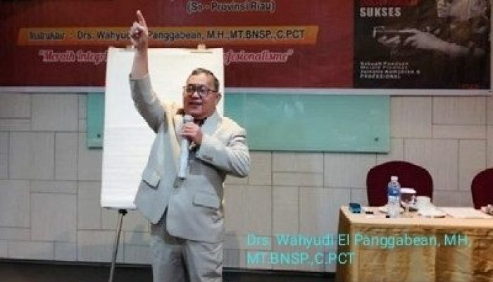 Fokus Peningkatan Skill dan Profesionalisme, Dirut PJC: “Mesti Yakin, Bisa Meraih Sukses dari Profesi Wartawan”