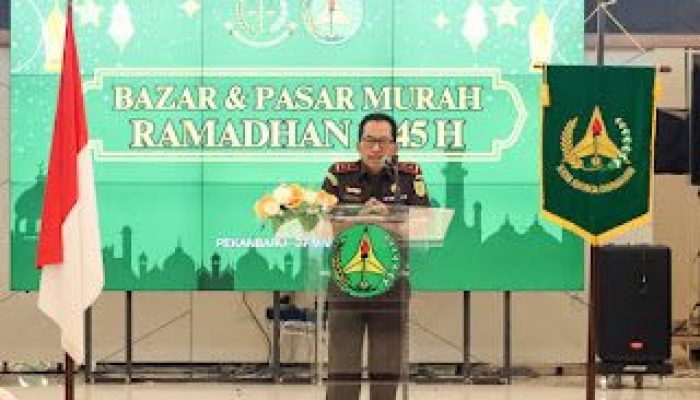 Gelar Bazar dan Pasar Murah Ramadhan, Kejati Riau: Untuk Membantu Pegawai Memenuhi Kebutuhan Pokok Menjelang Lebaran