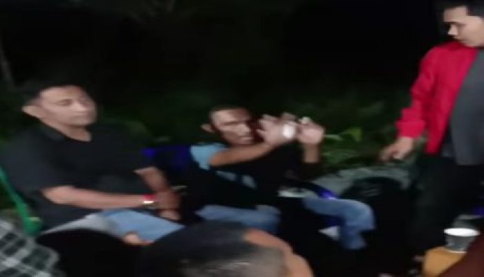 Todongkan Pistol, Warga Koto Alam Amankan Pria yang Mengaku Anak Menhan