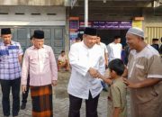 Pj Gubri dan Pj Bupati Kampar Tinjau Jalan Rusak di Desa Tarai Bangun Sebelum Melaksanakan Safari Ramadhan