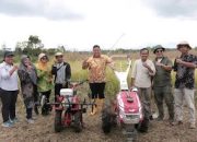Bupati Dairi Temu Lapang Dengan Petani di Kuta Tengah, Berharap Bangun Kemandirian