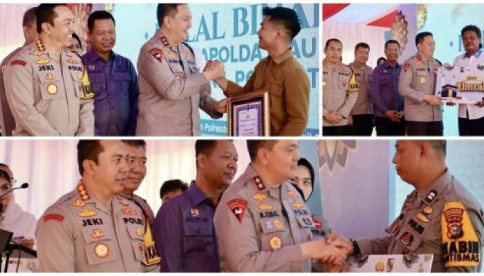 Laksanakan Kegiatan Halal Bihalal, 2 Personel Polresta Pekanbaru Dapat Tiket Umroh Dari Kapolda Riau