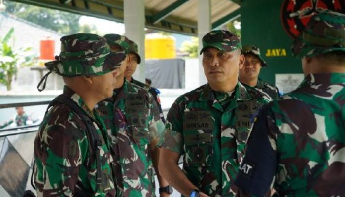 Pastikan Kesiapan Latihan, Aslat KASAD Tinjau Kelengkapan Sarana dan Peralatan Pasukan Yonif Raider 500/Sikatan