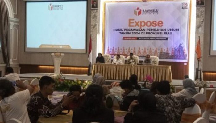 Diikuti Puluhan Media, Bawaslu Laksanakan Expose Hasil Pengawasan Pemilu 2024 di Hotel Royal Asnof