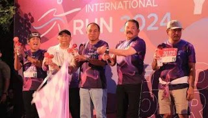 Diikuti Sebanyak 2000 Peserta Dari Seluruh Negar ASEAN, Adhyaksa International Run 2024 Secara Resmi Dibuka Oleh Jaksa Agung RI