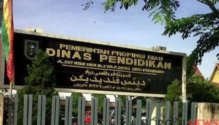 Masih Marak Terjadi Pungutan Liar Di Sekolah-Sekolah, Pj Gubri Diminta Untuk Copot Kadisdik Riau