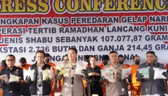Berhasil Gagalkan Peredaran Narkoba, Kapolda Riau : Perintahkan Jajaran Untuk Sikat Semua Bandar dan Kampur Narkoba di Riau