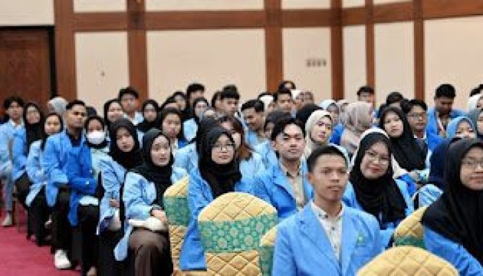 Ratusan Mahasiswa UNRI Terima Beasiswa GENBI dari Bank Indonesia