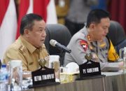 Pj Gubernur Riau Bersama Tim Komisi II DPR RI Ikuti Evaluasi Pemilu 2024 dan Persiapan Pilkada Serentak 2024