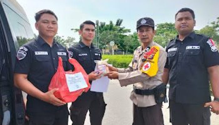 Demi Kelancaran Ops Ketupat 2024, Subsatgas Dokkes Laksanakan Kegiatan Patroli dan Pelayanan Kesehatan Kepada Personel dan Para Pemudik