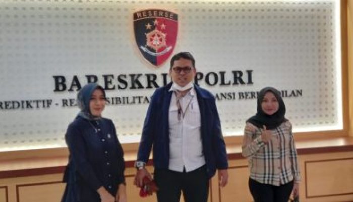Pemkab Siak Tutup Mata, 10 Warga Siak Terlantar di Kota Orang, Anggota DPRD Siak Berikan Aksi Nyata