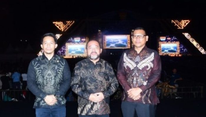 Staf Ahli Bupati Bidang Ekonomi, Keuangan dan Pembangunan Wakili Bupati Bengkalis Hadiri Malam Clossing Ceremony Lancang Kuning Carnival Tahun 2024