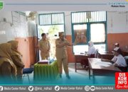 Tinjau Sejumlah Sekolah, Bupati Rohul Pastikan Pelaksanaan Ujian Sekolah Tingkat SD dan SMP di Rohul Berjalan Lancar