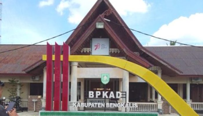Tunda Bayar Pemkab Bengkalis, Diduga Ada Calo Pencairan Dana di BPKAD Bengkalis, Patok 5 Persen Setelah Dana Cair