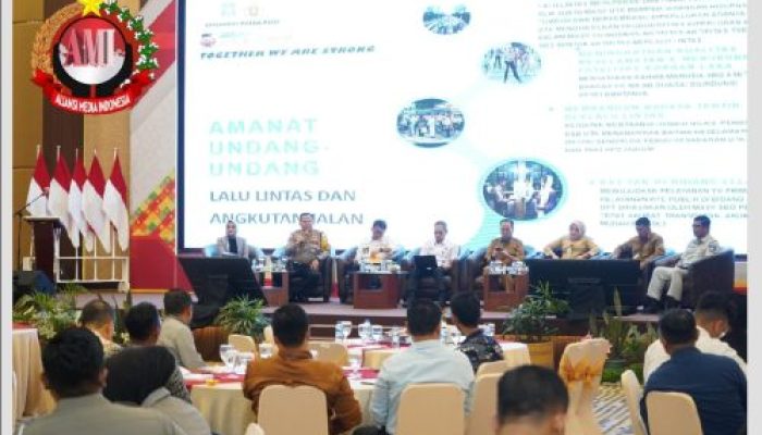 Tingginya Angka Kecelakaan Lalulintas Angkutan Umum, Ditlantas Polda Riau Gelar Kampanye Keselamatan Berlalulintas dan FGD
