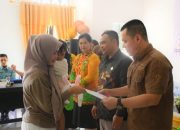 Pj Bupati Kayong Utara Hadiri Acara Pekan Imunisasi Dunia 2024 dan Bakti Sosial HUT RSUD SMJ I di Desa Batu Barat