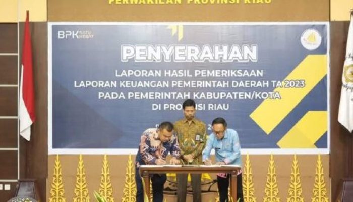 Hadiri Penyerahaan Penghargaan WTIP Dari BPK RI, Wakil Ketua DPRD Bengkalis Syaiful Ardi Ucapkan Selamat Atas Prestasi yang Diraih Pemkab Bengkalis