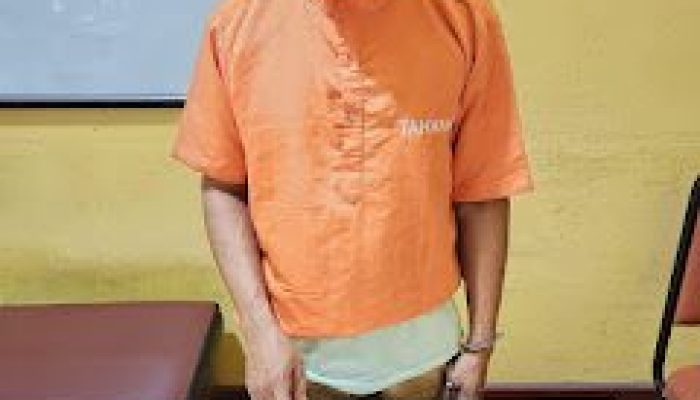 Polisi Berhasil Mengamankan Warga Desa Penyasawan, Diduga Lakukan Perjudian Online Jenis Togel Online