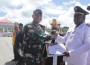 Upacara HUT Ke-15 Kabupaten Maybrat Dihadiri Dansatgas Yonif 623/BWU di Alun Alun Vaitmayaf