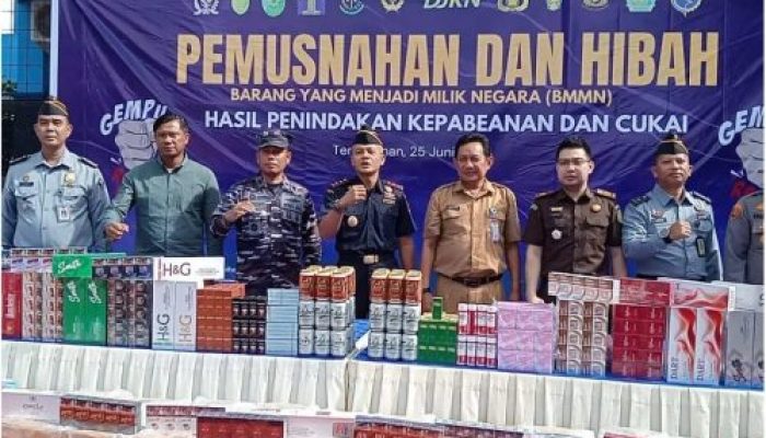Bea Cukai Tembilahan Musnahkan Rokok, Kosmetik dan Miras Senilai 3,2 Milyar