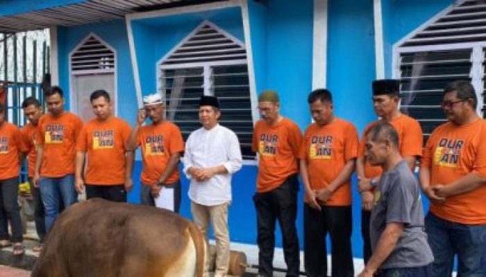Seusai Lakukan Solat Eid, Petugas Lapas Kelas IIA Bengkalis Bersama WBP Laksanakan Pemotongan Hewan Kurban Sebanyak 13 Ekor