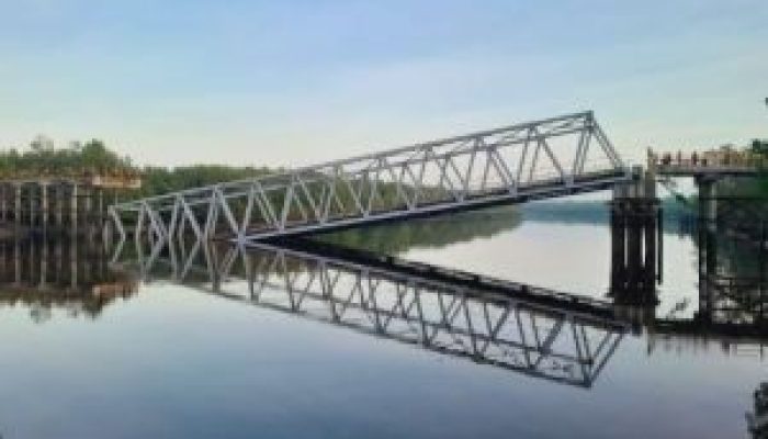 Siapkan Rp33 Miliar, Pemprov Riau Mulai Bangun Jembatan Perawang yang Roboh di Meranti
