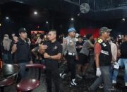 Gelar Razia Tempat Hiburan Malam di Pekanbaru, Diresnarkoba Polda Riau Berhasil Amankan 16 Orang Positif Narkoba