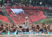 Kapolres Kuansing Berpartisipasi dalam Pacu Jalur Eksibisi 2024 Semarakkan Budaya dan Ekonomi Lokal
