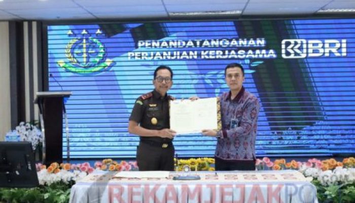 Kejati Riau Menandatangani MoU Dengan BRI Regional Office Pekanbaru