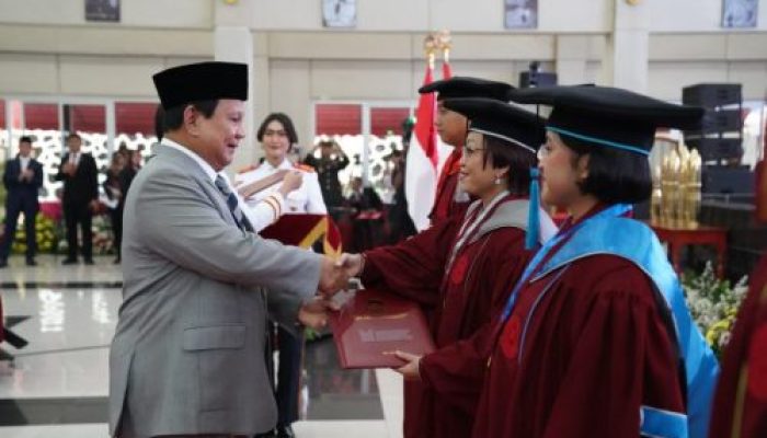 Menhan Prabowo Hadiri Wisuda 425 Mahasiswa Unhan RI: Perjalananmu Harus jadi Pengabdian