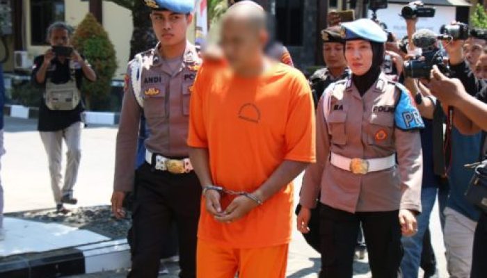 Biadab.!!!! Oknum Guru Pesantren di Magelang Sodomi 4 Santri