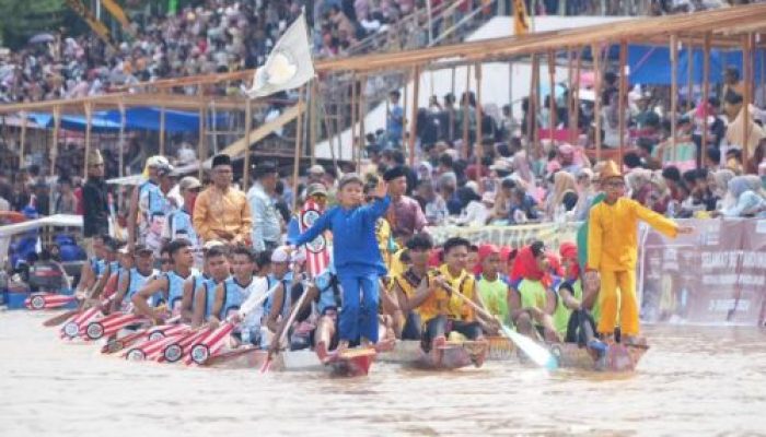 Tumpah Meriah,Pembukaan Pacu Jalur Teluk Kuantan 2024