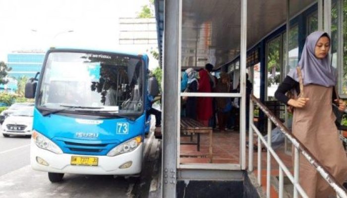 Pengelola Bus TMP Pastikan Sudah Perbaiki Puluhan Halte