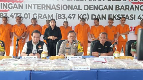 Polda Riau Musnahkan Narkoba Senilai Rp96,5 Miliar dari 12 Tersangka