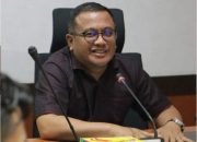 Ketua DPRD Provinsi Riau Sementara Ma’mun Solikhin, mengadakan rapat internal tentang penyusunan Tata Tertib DPRD Provinsi Riau