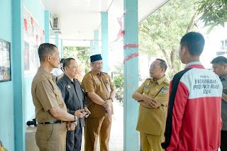 Kunjungan Mendadak Pj Gubernur Riau ke SMA 8 Pekanbaru, Apresiasi Keaktifan Kepala Sekolah dan Berikan Tiga Pesan Penting kepada Siswa