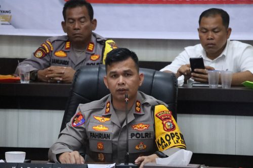 Tetap Waspada Pelaksanaan Pilkada Semakin Dekat: Kapolres Inhu dan Kapolda Riau, Gelar Rapat OMP Secara Virtual