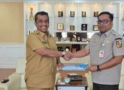 Roni Rahmat Menunjuk Zarman Chandra sebagai Pelaksanaan Harian(PLH) Sekdako Kota Pekanbaru