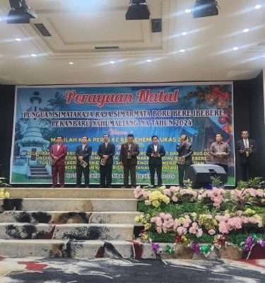 Punguan Simataraja Raja Simarmata Pekanbaru Kembali Melaksanakan Acara Syukuran Dan Perayaan Natal Tahun 2024 Di Ballroom Furaya Hotel Pekanbaru