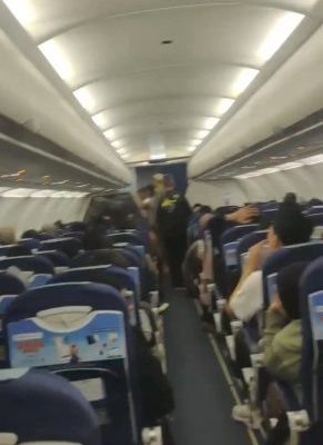 Drama di Udara: Penumpang Super Air Jet Dikurung 2 Jam di Pesawat Tanpa Penjelasan Jelas
