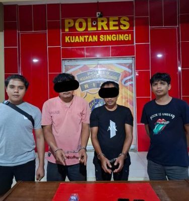 Satres Narkoba Polres Kuansing Gagalkan Peredaran Shabu di Desa Muaro Langsat, Dua Tersangka Diamankan