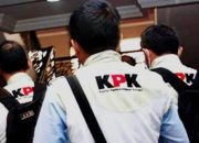 Breaking News : KPK Geledah Kantor Dinas PUPR Provinsi Riau, Ada Apa?