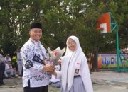 Kepsek SMAN 13 Pekanbaru, Benny Rio Denaldy Mengubah “Sekolah Buangan” Menjadi Sekolah Asri Dan Berprestasi