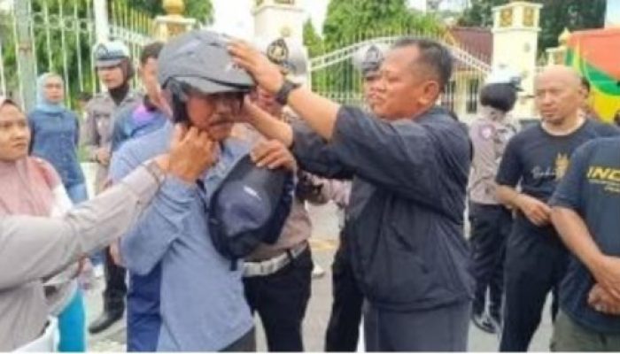 Dirlantas Polda Riau edukasi keselamatan berlalu lintas di CFD Pekanbaru