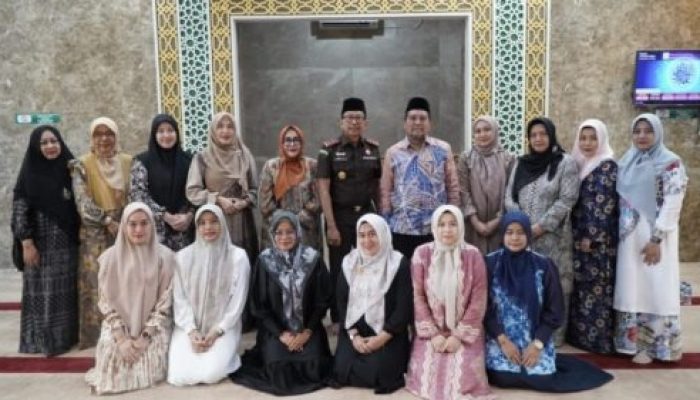 Kejati Riau Gelar Halal Bihalal, Perkuat Silaturahmi Sambut Ramadan 1446 H