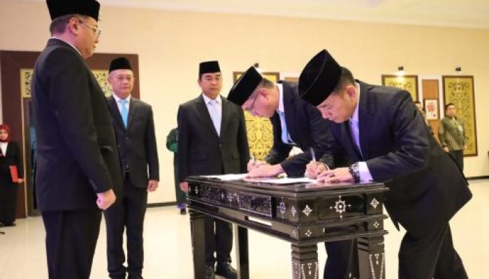 Nur Ichwan Beserta Jajaran Turut Hadir Pelantikan Pejabat Administator di Wilayah Dirjen Imigrasi Riau