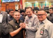 Kanwil Kemenkum Riau Hadiri Rapat Paripurna DPRD Provinsi Riau bersama Gubernur Riau Terpilih 2025-2030