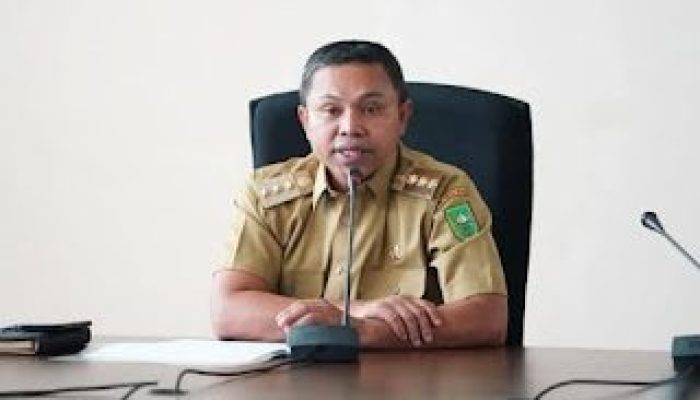 Gubernur Riau Desak Dinas Pendidikan Tingkatkan Kinerja, ”Jangan Hanya Wacana, Harus Ada Aksi Nyata”